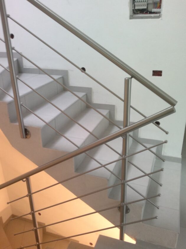 INOX stopnice - ograja